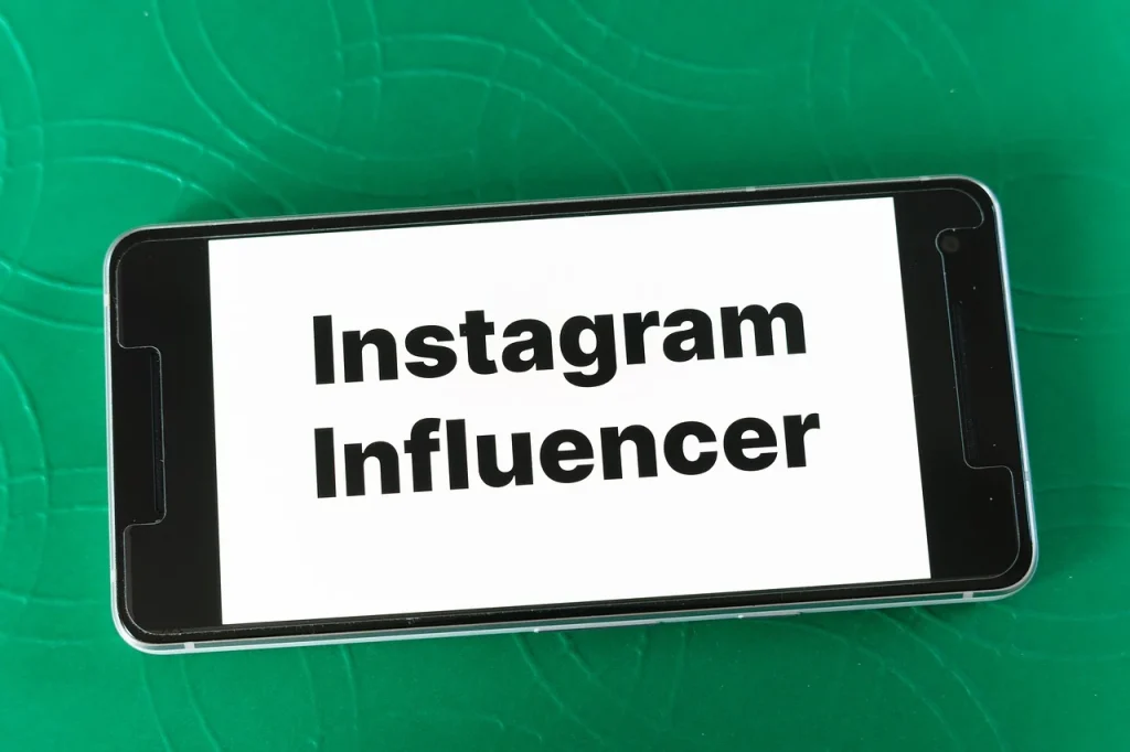 Jenis-Jenis Influencer: Mana Yang Cocok Untuk Anda?