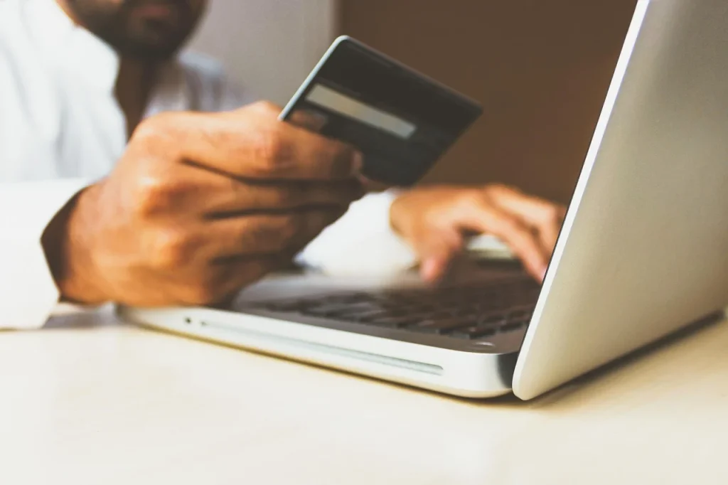 Online Shopping Laptop Search