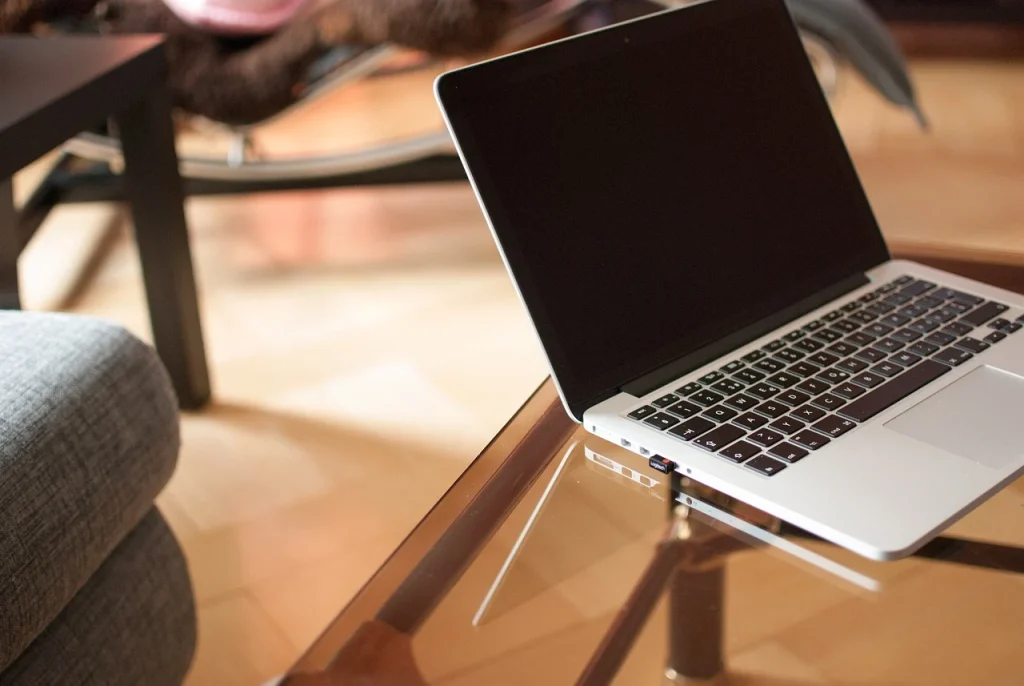 Research Laptop Magnifying Glass
