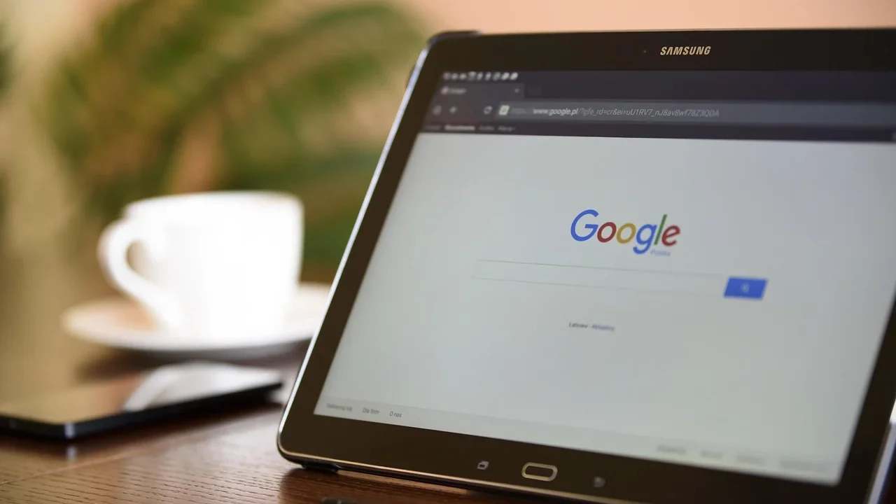 Business Competition Search Engine