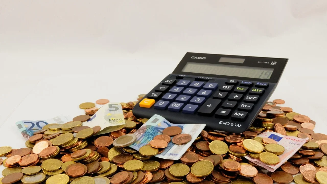 Calculator Piggy Bank