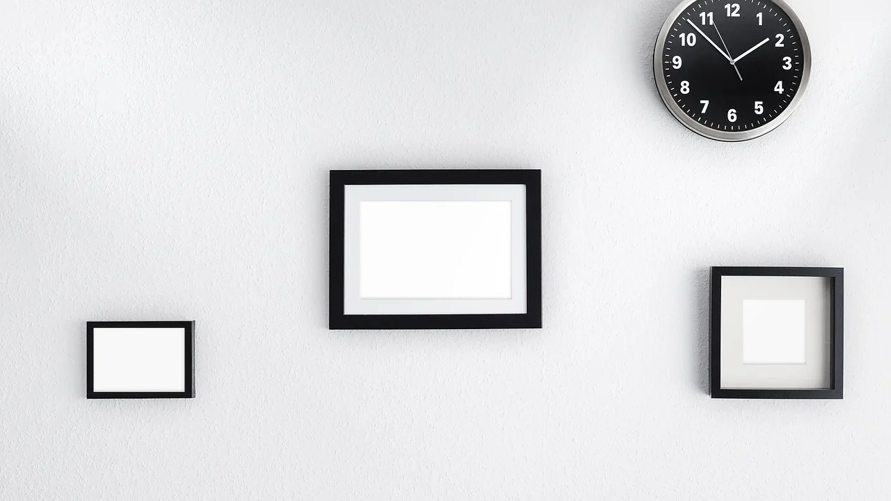 Calendar Wall Clock