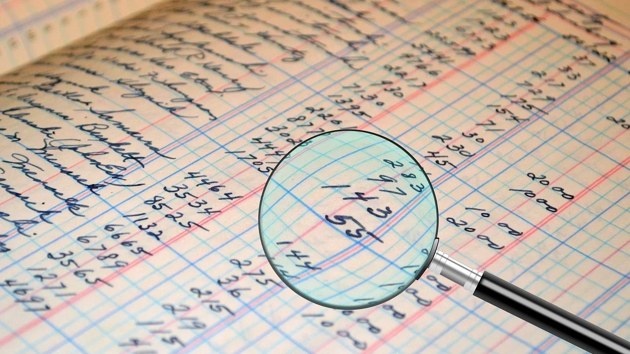 Checklist Document Review Magnifying Glass