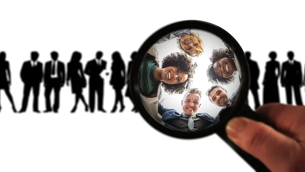 Data Analysis Magnifying Glass Target Audience