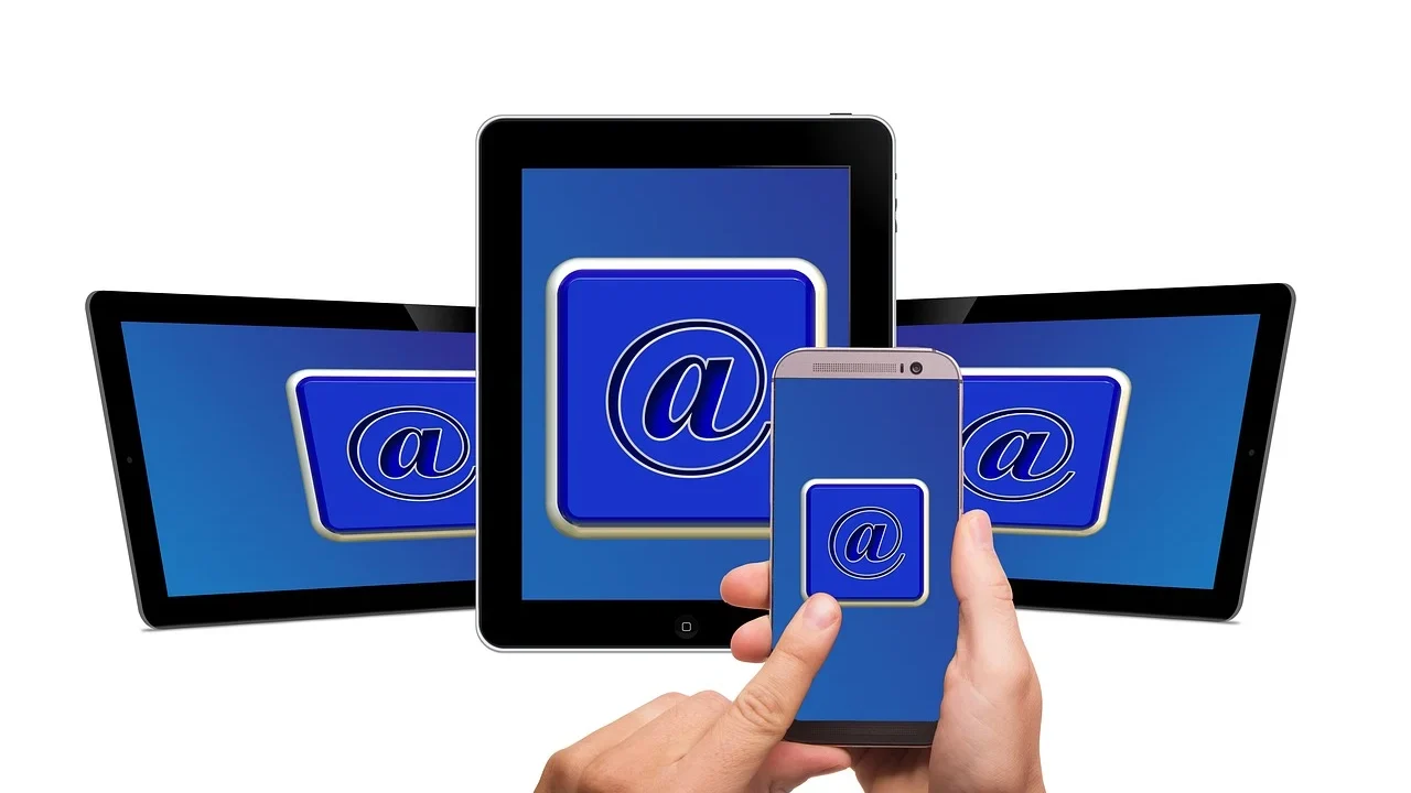 Email Notification Smartphone Screen
