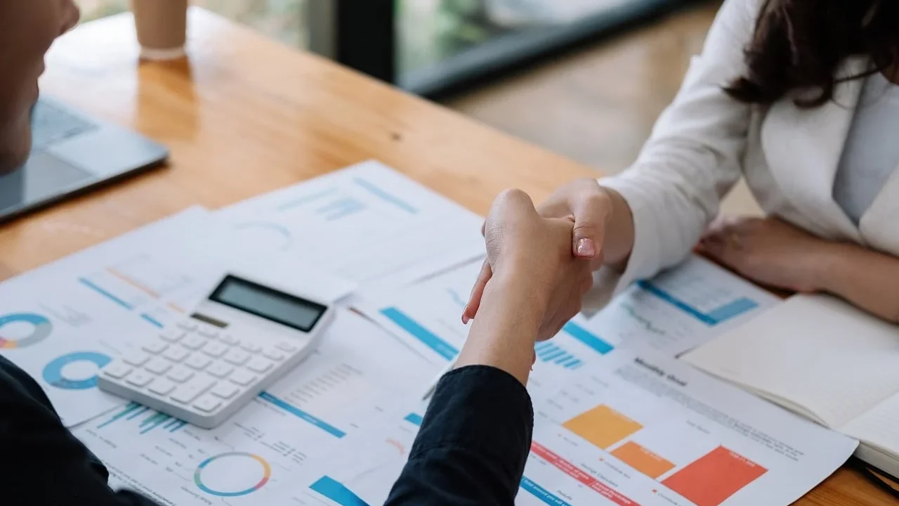 Handshake Business Partnership