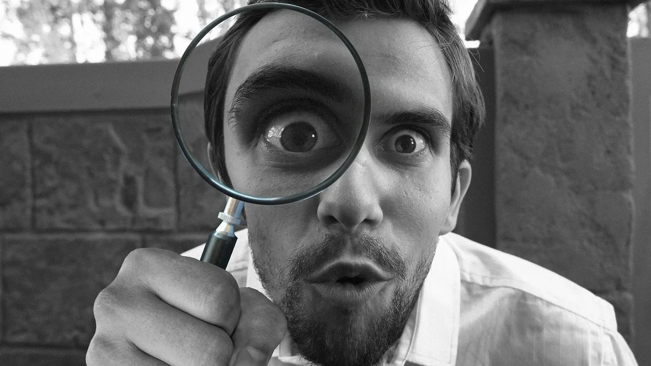 Keyword Research Magnifying Glass