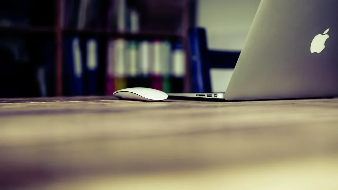 Laptop Typing Seo Analysis Creative Work