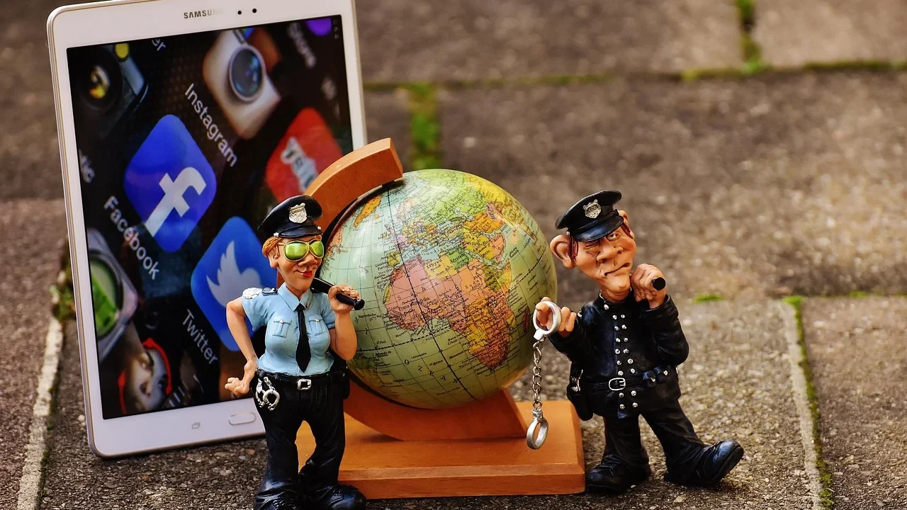 Link Building Social Media Global Networking