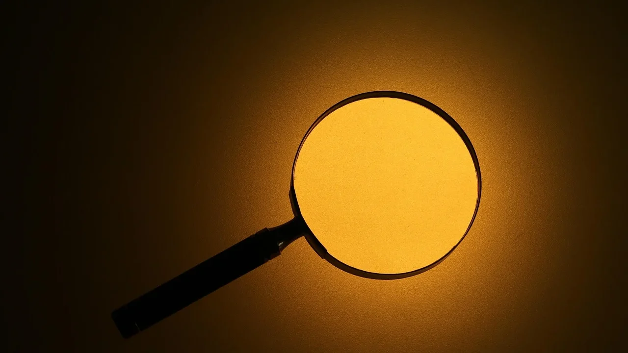 Magnifying Glass Keyboard