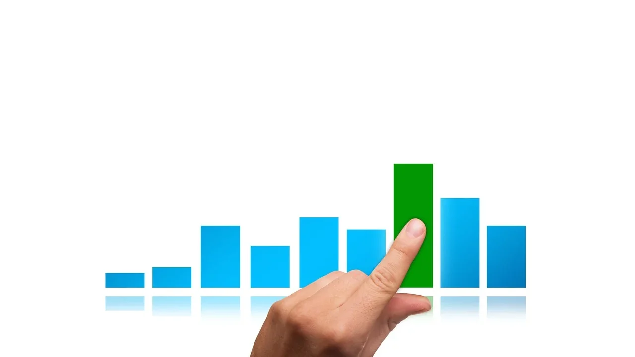 Marketing Strategy Sales Growth Graph Icon