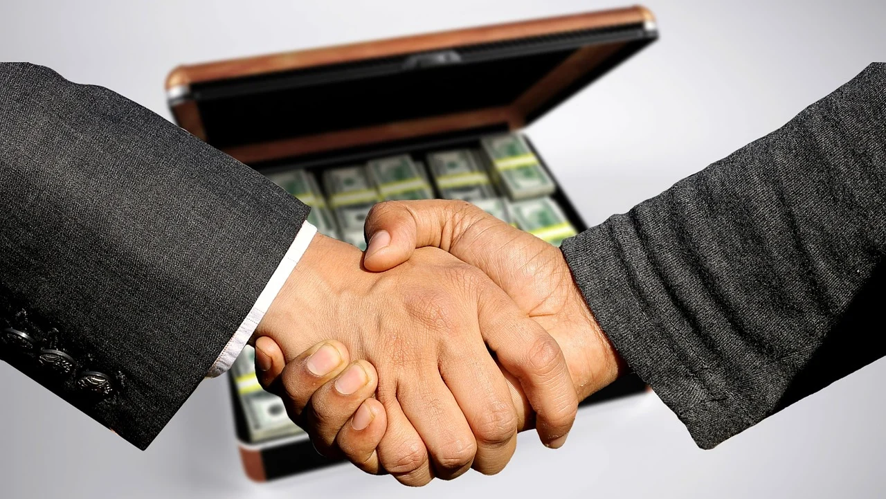 Sales Chart Handshake