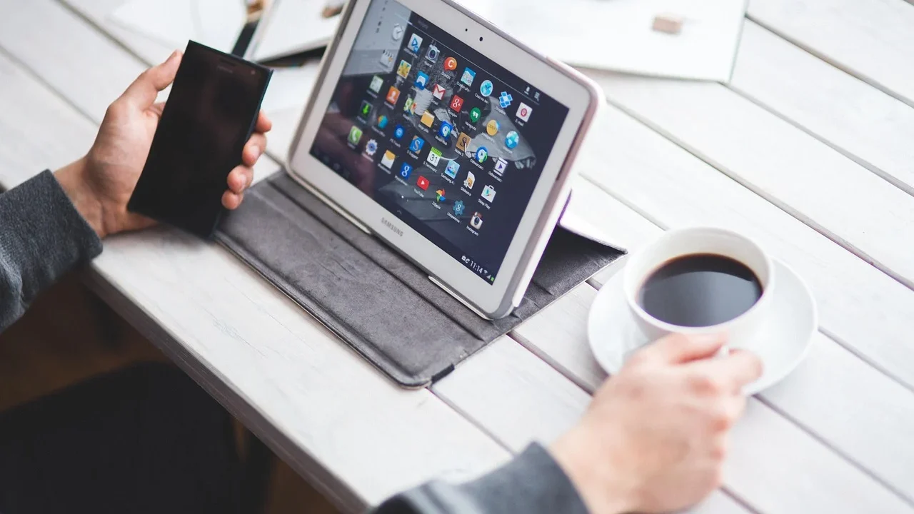 Smartphone Tablet