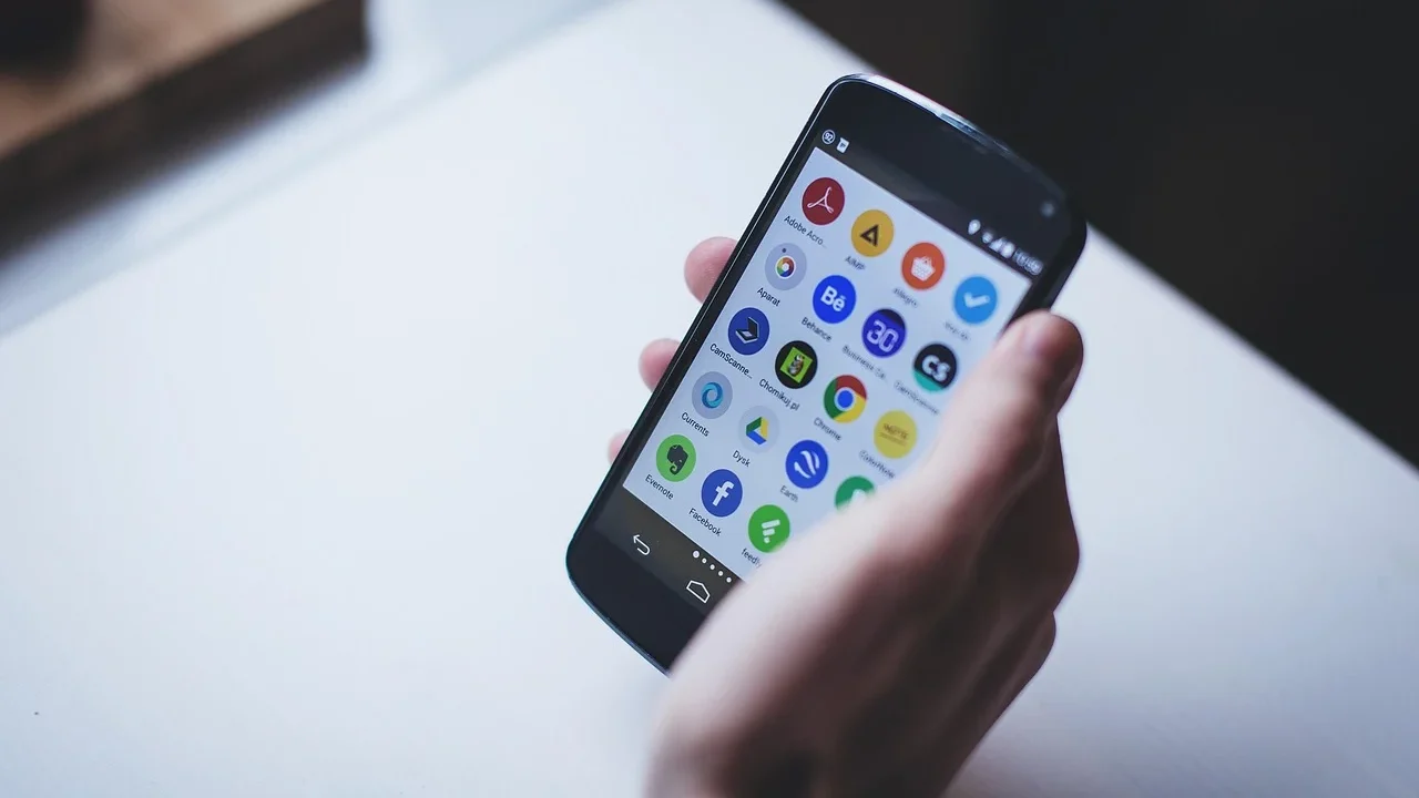 Smartphone User Interface