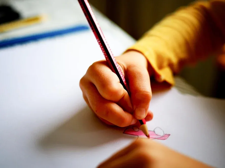 Student Studying Virtual Assistant Digital Learning