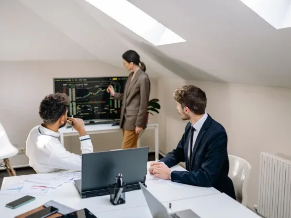 Business Growth Data Analytics - Website Blog AI