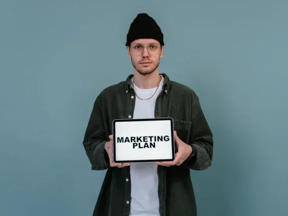 Content Strategy Marketing Plan - Website Dan Era Pencarian AI