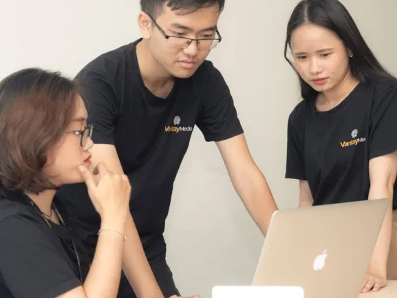 Fitur Kunci Jasa Website Pintar AI Untuk Bisnis Online - Jasa Website Pintar AI