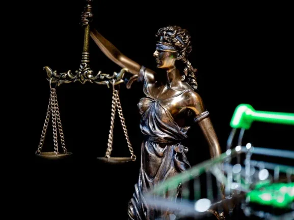 Legal Strategy Copyright Lawyer - Cara Melindungi Konten Dari AI Training