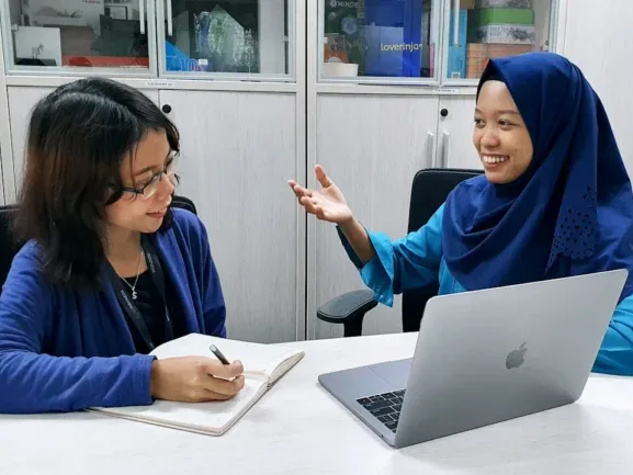 Ringkasan Utama Strategi Website Masuk Database AI - Website Masuk Database AI